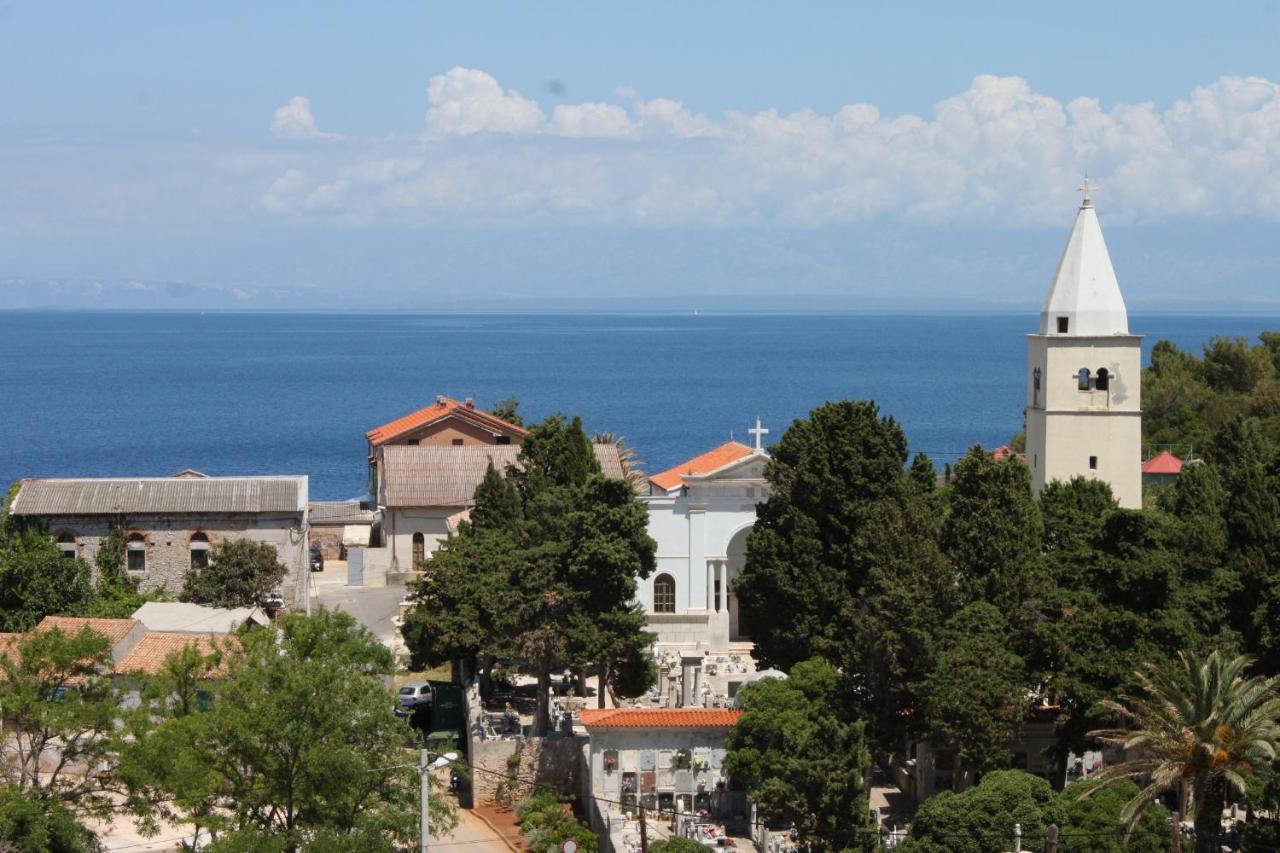 Apartment Mali Losinj 7879b Bagian luar foto